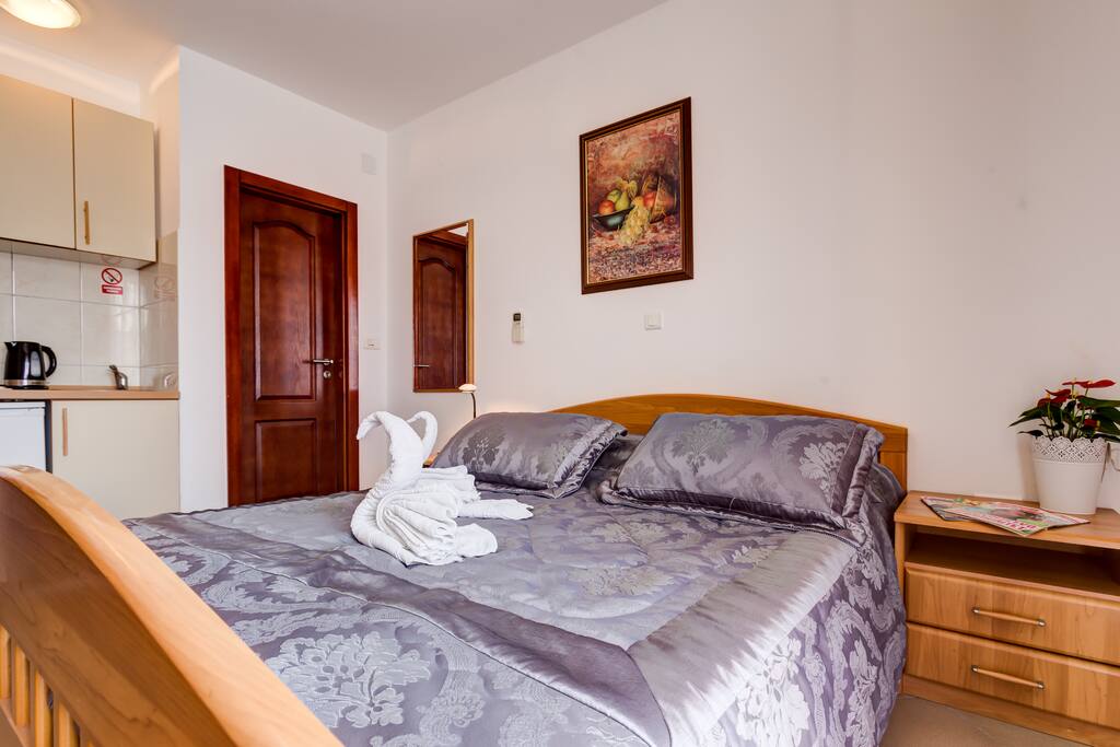 Studio Apartment comfortable for 2 persons.