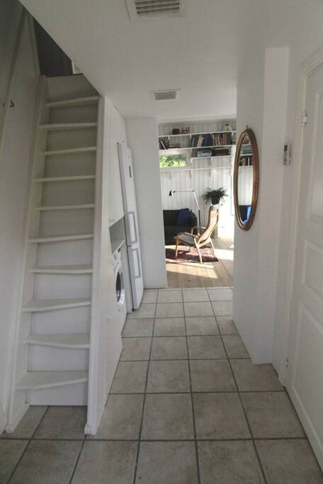 Entrance hall with staircase to the loft
