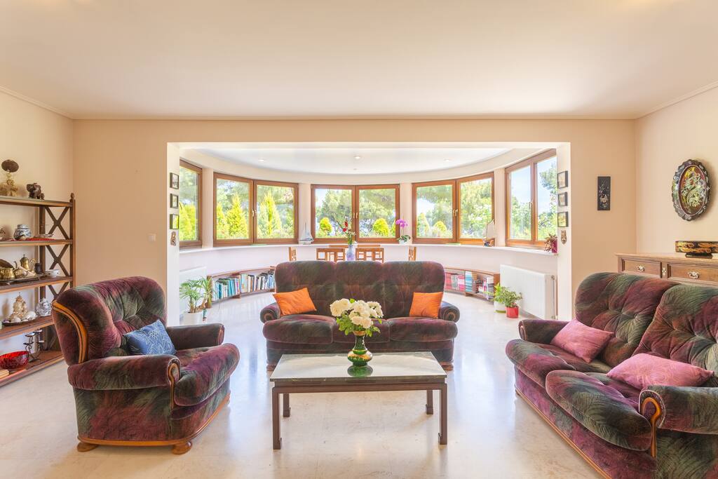 Living room & sea view