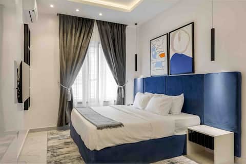 Classy 1 bed in Lekki Phase 1