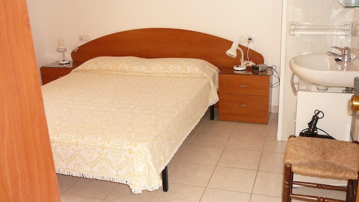 เตียงคู่ฝรั่งเศส