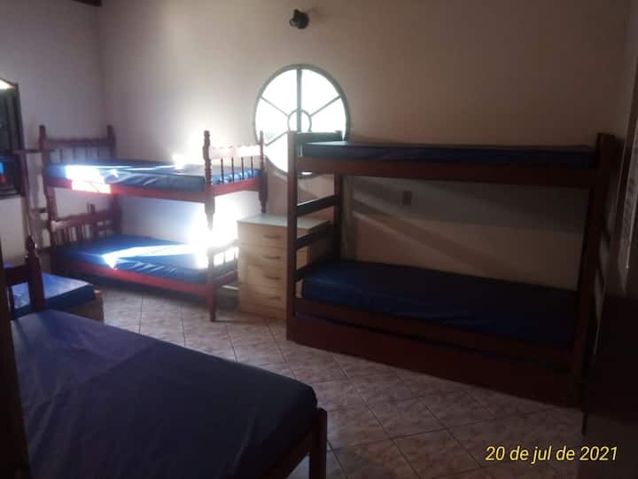 Dhomë gjumi 1