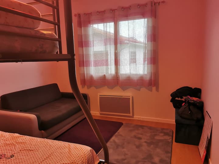 საძინებელი 2
