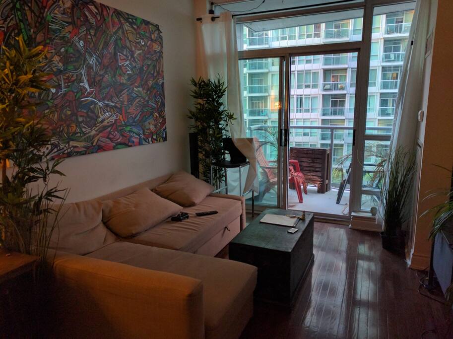 'Living Room' area.