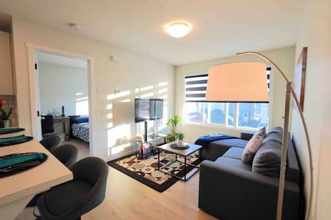 Top Airbnb: Private Garden Suite w/AC/Self check in/Parking in Chappelle