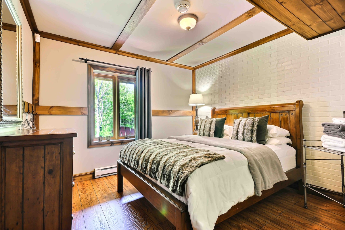 الغرفة 4 (في الطابق السفلي)