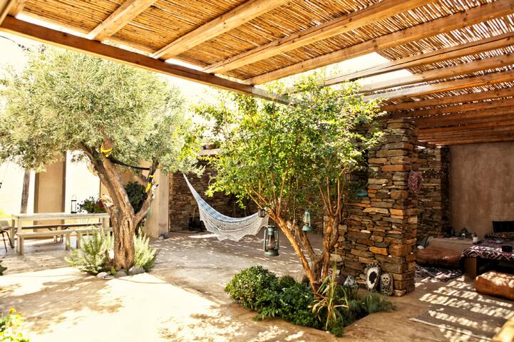 A Beach Paradise House gallery image 2