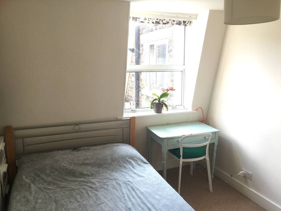 Private bedroom