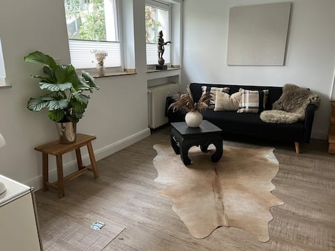 Beliebte Airbnb-Anzeige: Quiet apartment near the fair in Düsseltal