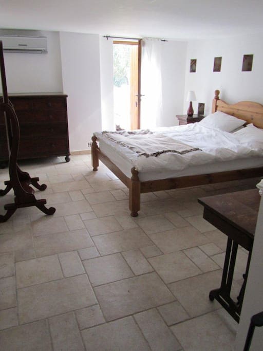 Dove Cote Bedroom with ensuite