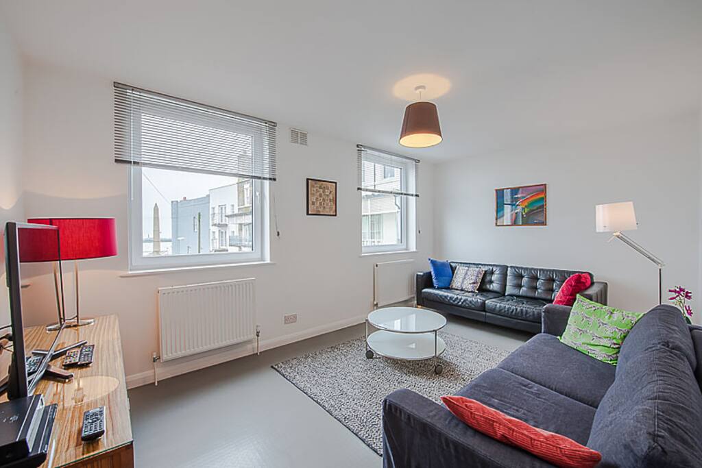 First floor lounge