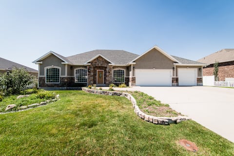 4 Bed, 3 bath Single Level