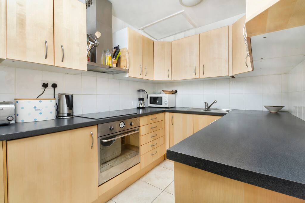 separate kitchen
