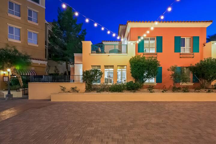 The Ideal Townhouse Getaway gallery image 3