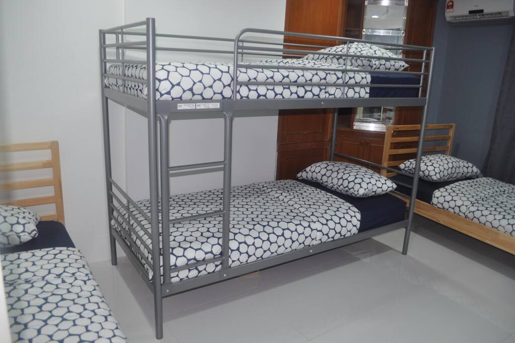 spacious bedroom 1
