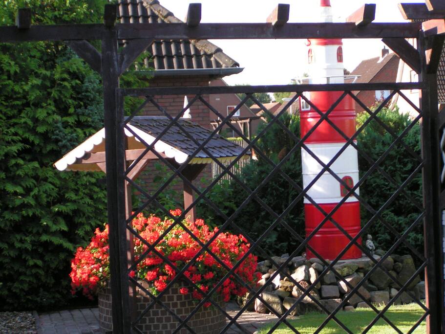 Terrasse, Blick in den Garten