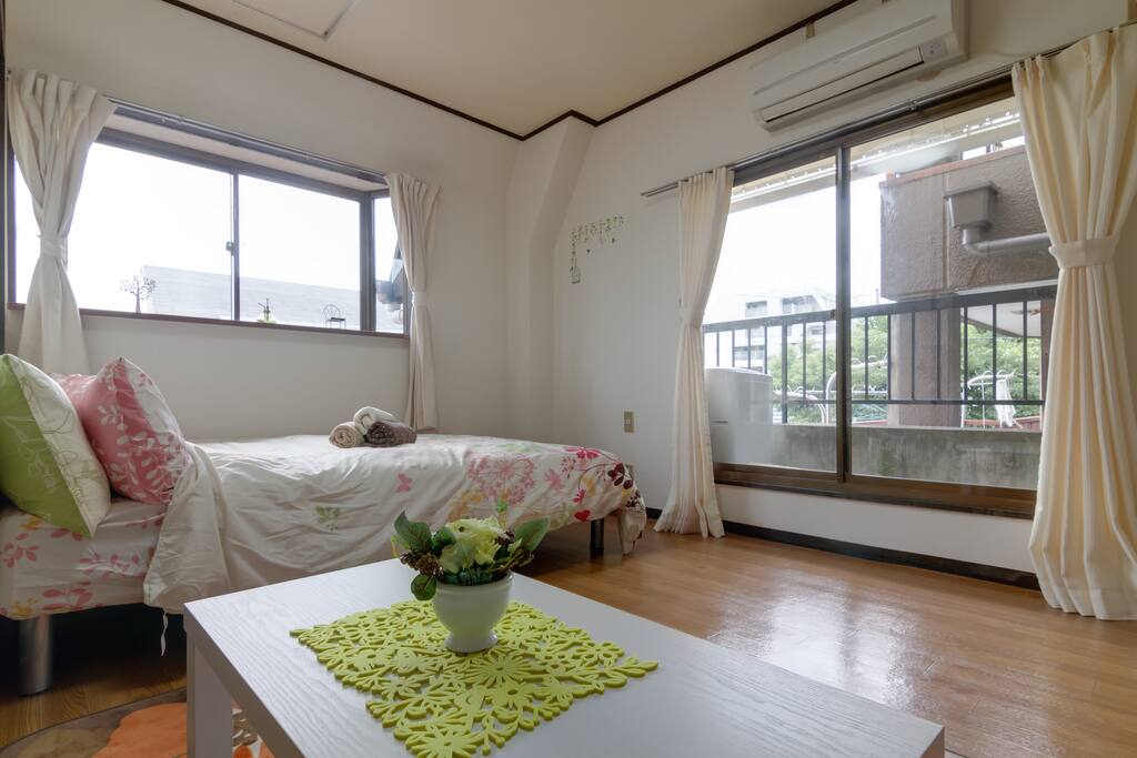 1 single bed, 1 semi double bed in room301