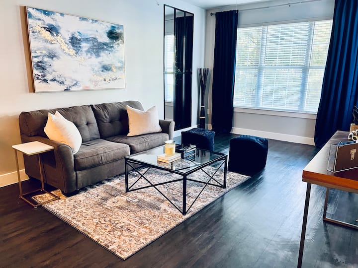 Nestled In The Heart Of The City - Dallas, TX