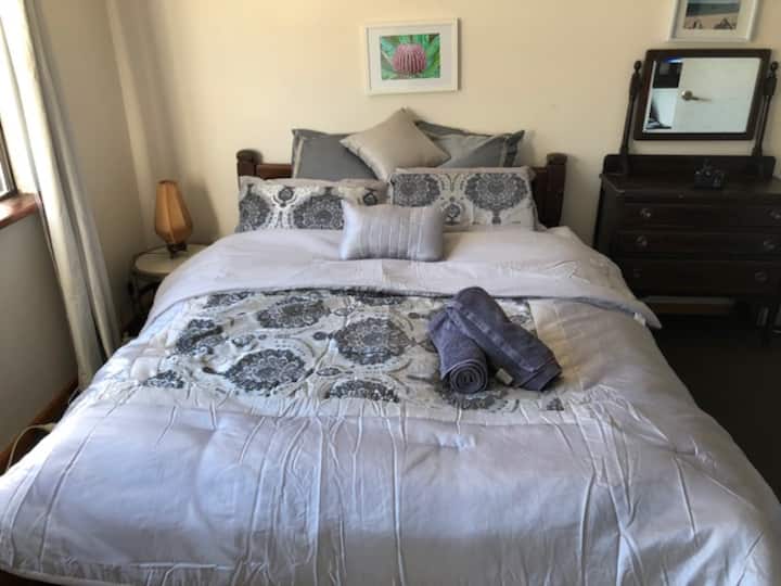 Krevat dopio "queen" në kate