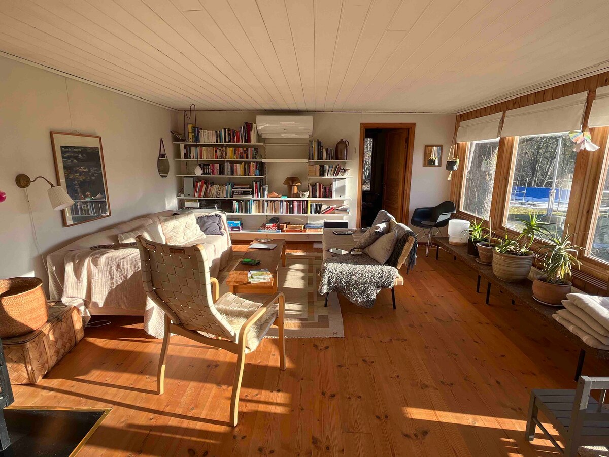 Scandinavian family house by the ocean