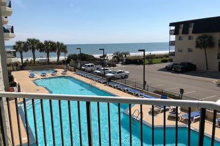 Oceanfront/Poolfront Condo at Myrtle Beach
