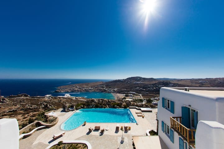 Villa Paradiso 6 bedrooms Including a VIP CHEF gallery image 3