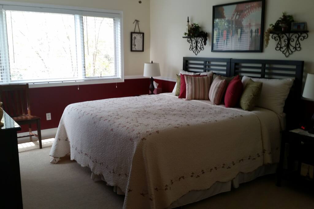 Bedroom # 1 King size bed or two twin beds.
