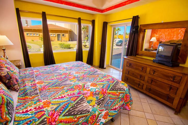 Charming & Bright Beachfront Condo at Las Palmas