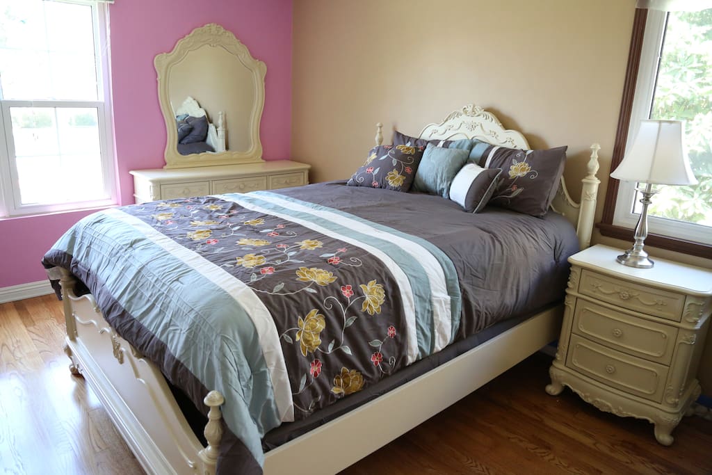 The Rose Princess Suite