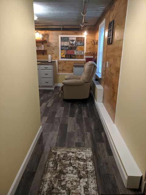Popular Airbnb listing: Craig's Cove in Worcester