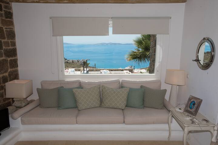 Private villa Elan Fanari Mykonos gallery image 5