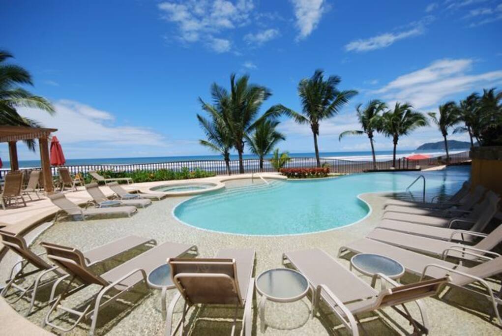 Pool , Jacuzzi, Beach and Gym area
