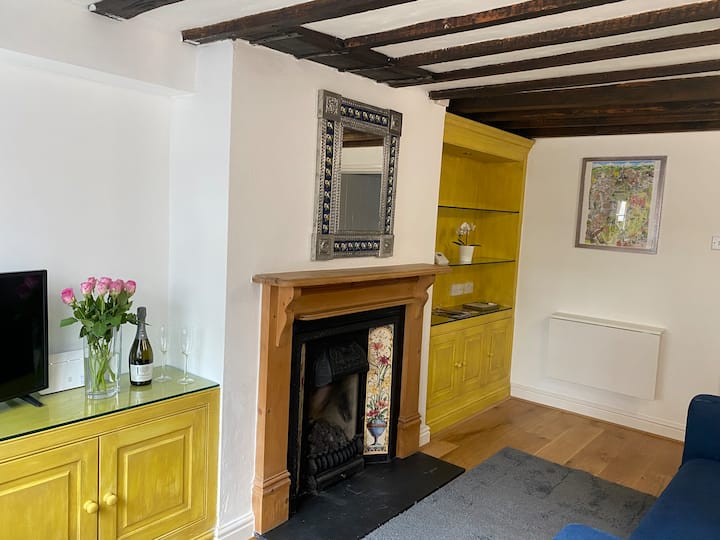 Unique Cottage In Hertford Town Centre - Hertfordshire