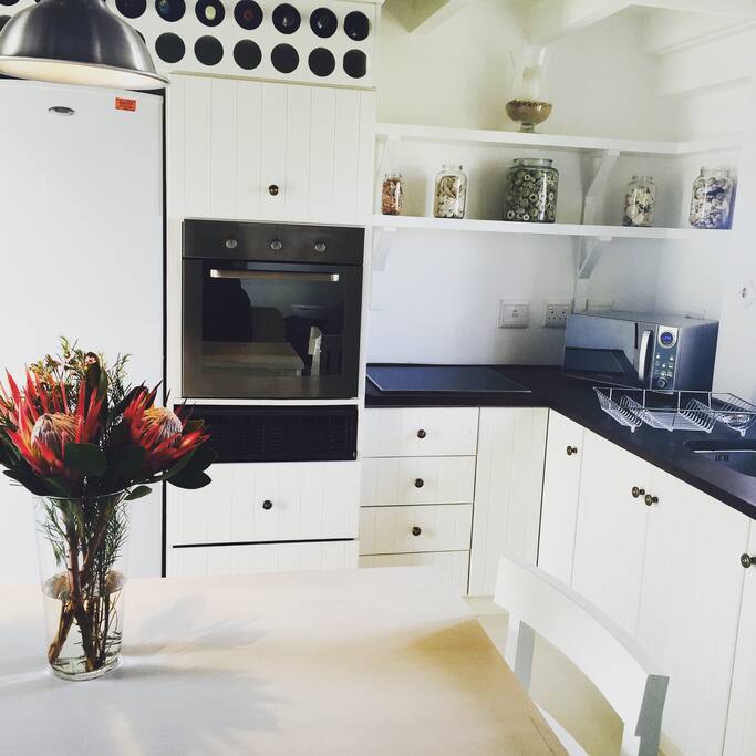 Fully equipped kitchen