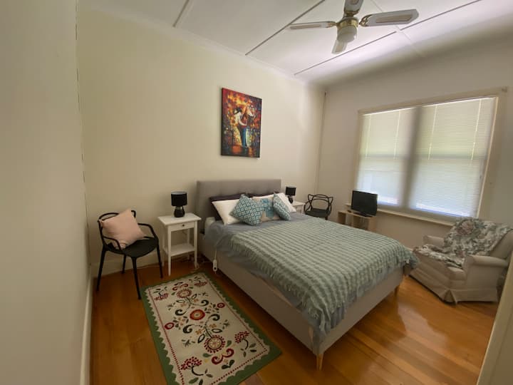 غرفة النوم 1