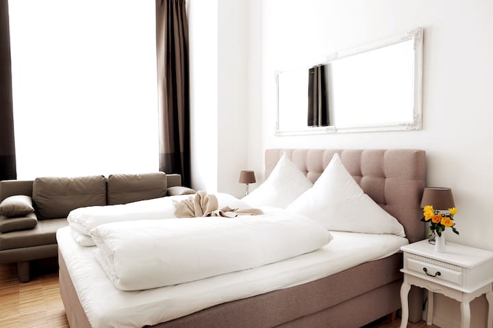 SC 06 by Rockchair | Cozy Apt 4 BR 2 bath balcony