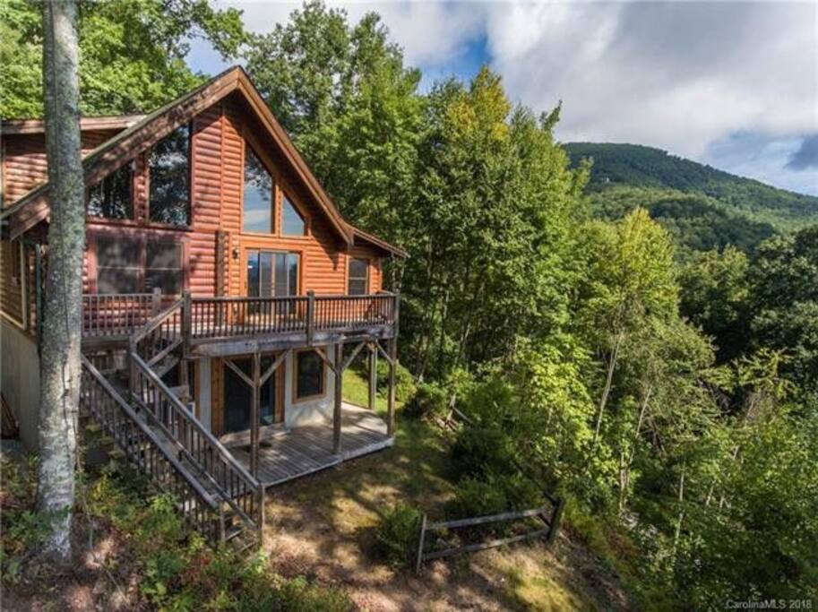 Beautiful Log Cabin with Panoramic Views - 매기 밸리(Maggie Valley)의 통나무집에서 살아보기, 노스캐롤라이나, 미국