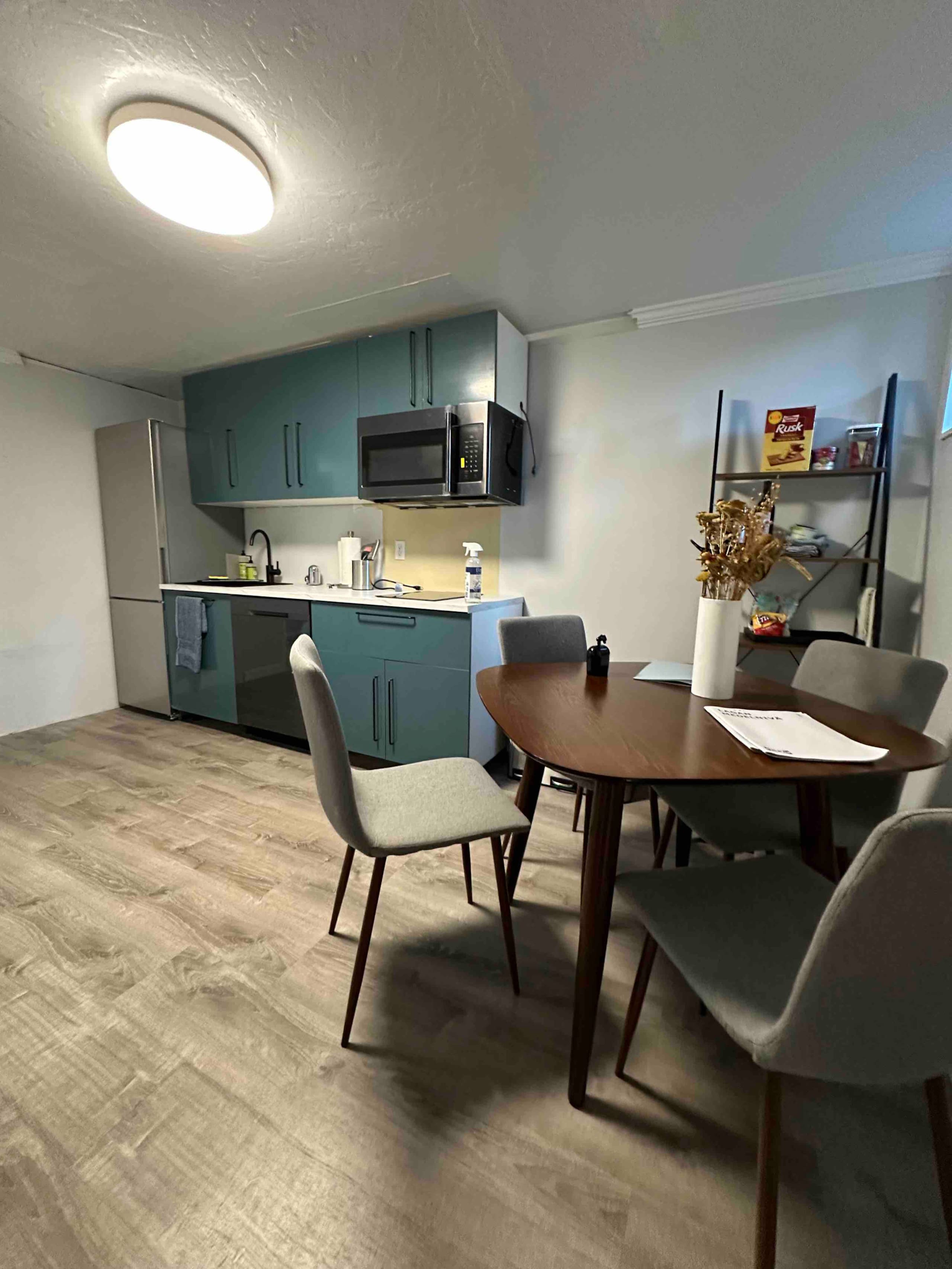 Home in San Francisco · ★4.9 · 2 bedrooms · 2 beds · 1 bath - Image 2