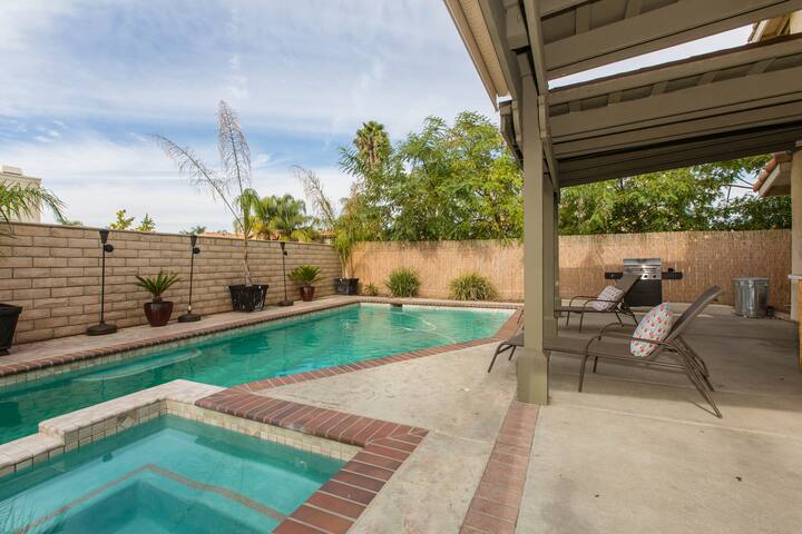 Large Wine Country Home with private Pool and Spa!