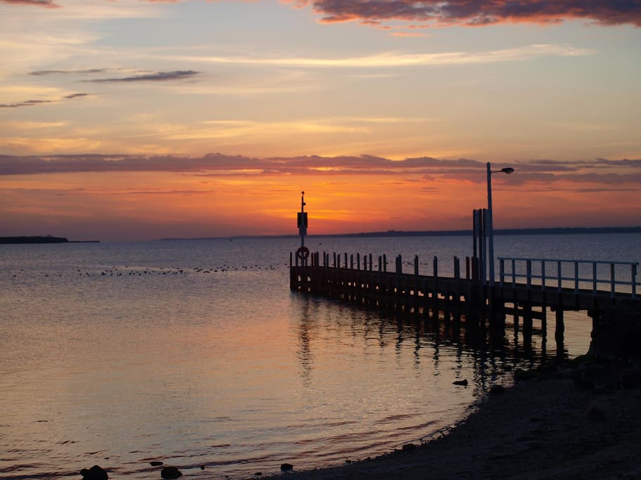 Sunset Lake King