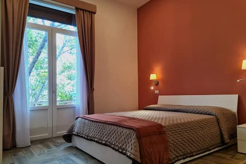 Top performing Airbnb: IL GRANAIO SULLO STRETTO TWO-ROOM SEA VIEW in Messina
