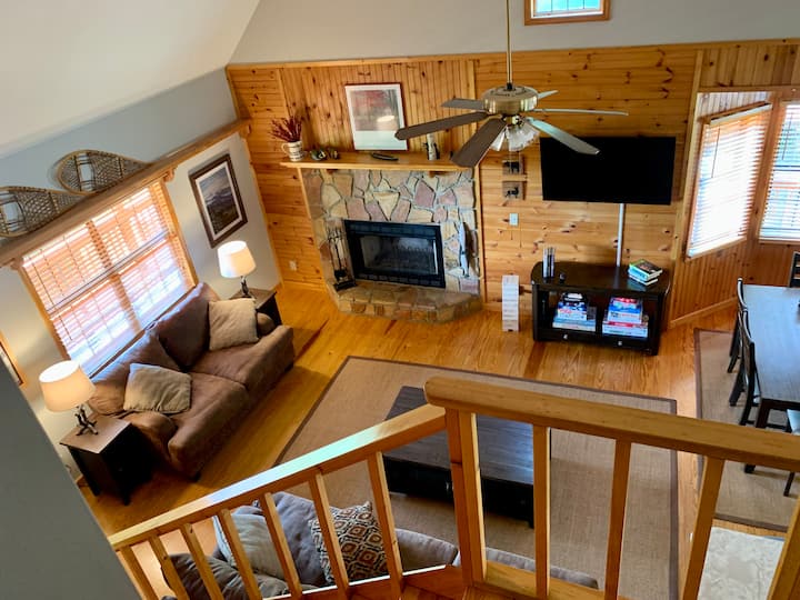 Breathtaking Mountain Views With Spa Jacuzzi - Blairsville, GA