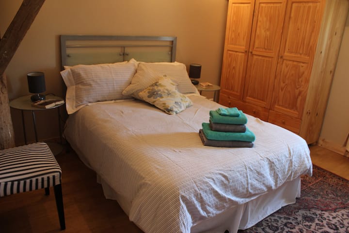 חדר שינה שני