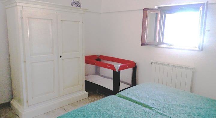 Children cot