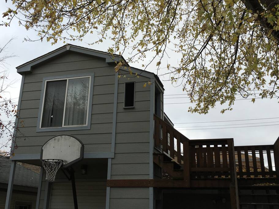 This room is very private with your own entrance. Located just behind our home above our detached garage.