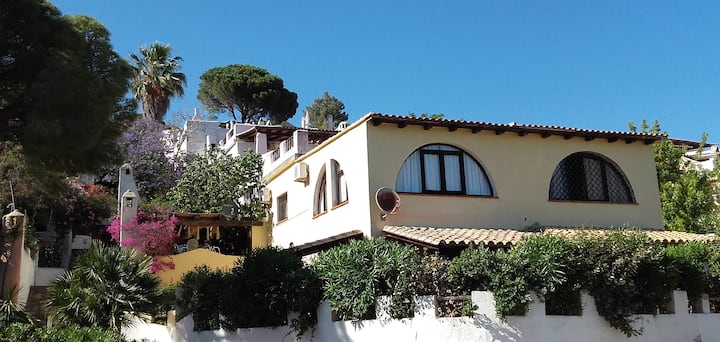 Trilocale E Monolocale Indipendenti In Villa - Domus De Maria