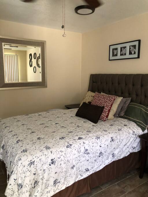 queen size bed