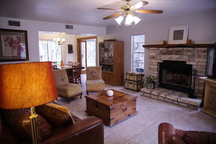 Leeway Cottages The Cypress Creek House Cabins For Rent In