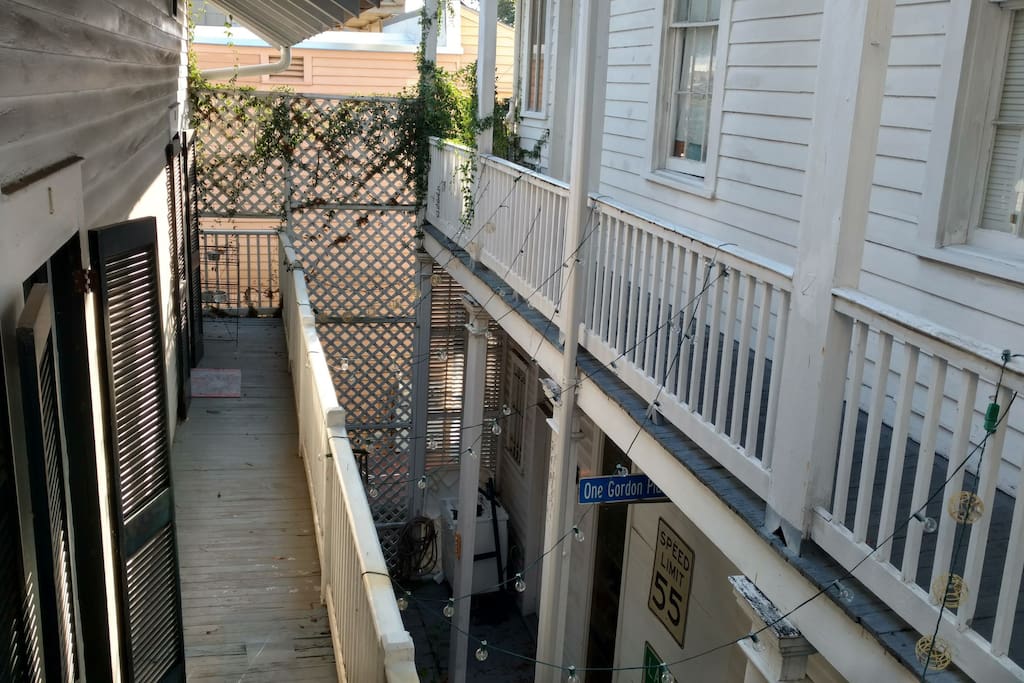 Exterior walkway (room at bottom left).
