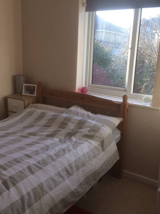 Quiet and comfortable bedroom with TV